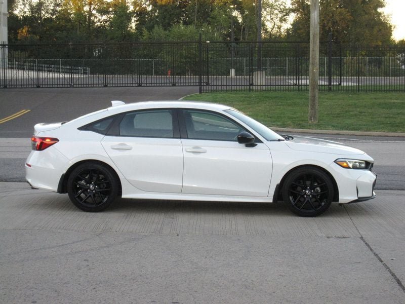 Used 2026 Honda Civic Sport image 9