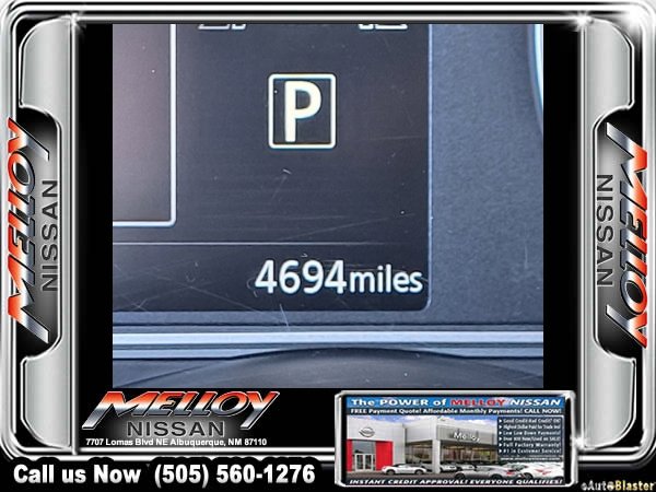 Used 2025 Nissan Versa SR w/ Trunk Package image 23