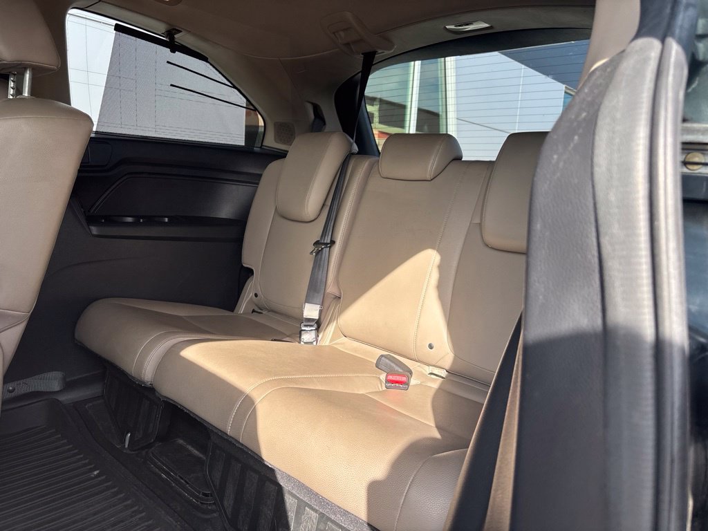 Used 2018 Honda Odyssey Elite image 11