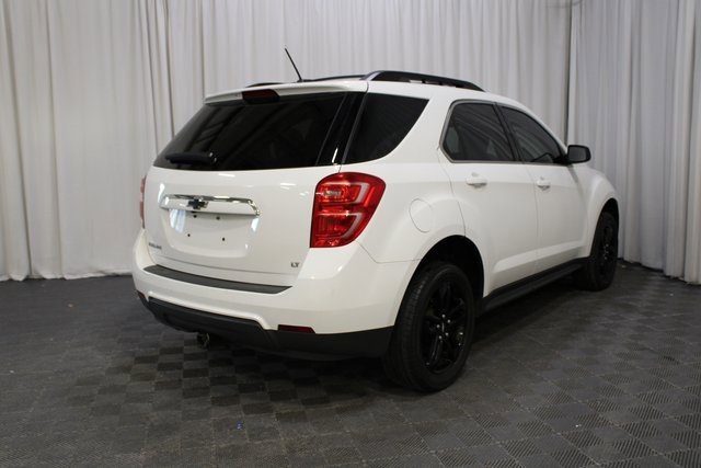 Used 2017 Chevrolet Equinox LT w/ Sport Edition image 20