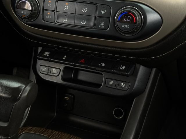 Used 2017 GMC Canyon Denali AWD/4WD image 20