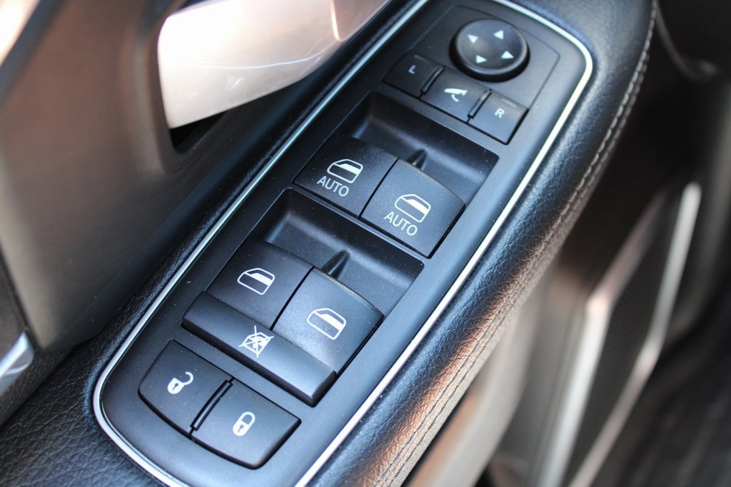 Used 2020 RAM 2500 Laramie image 32