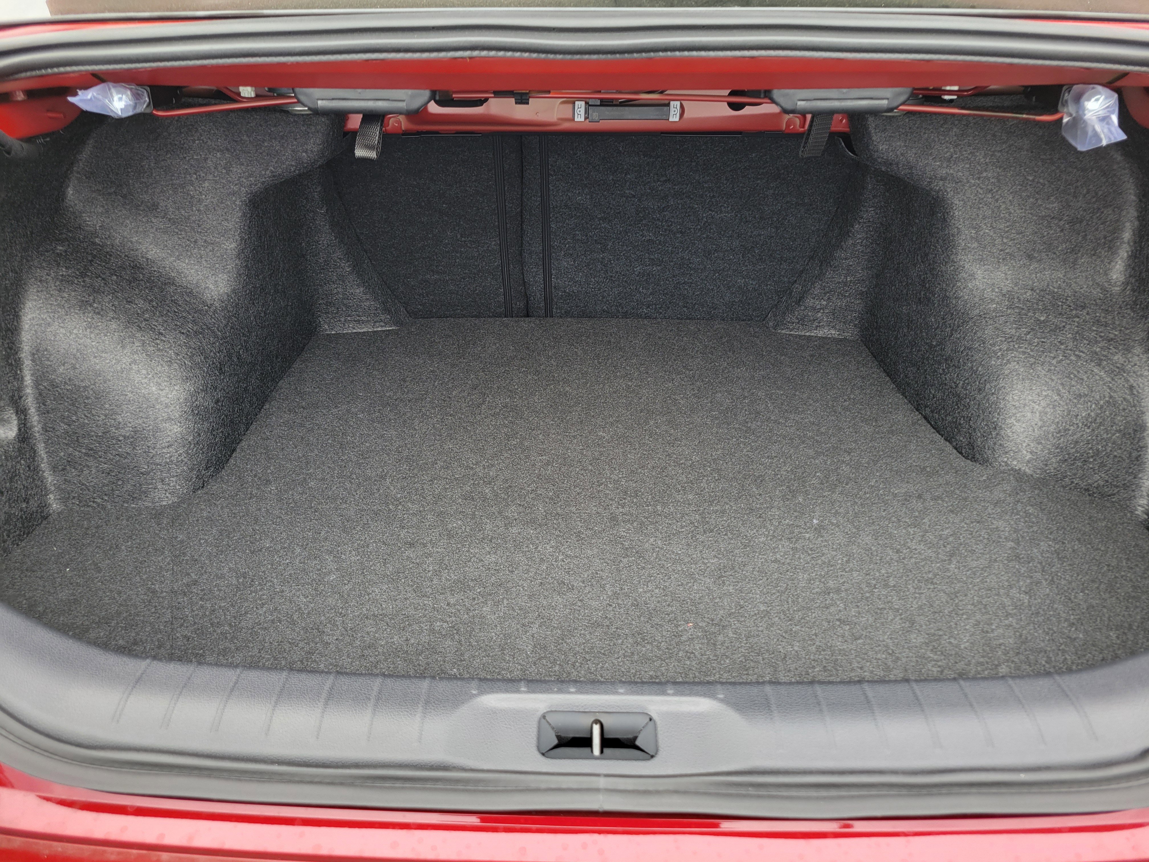 New 2025 Nissan Altima 2.5 SR image 12