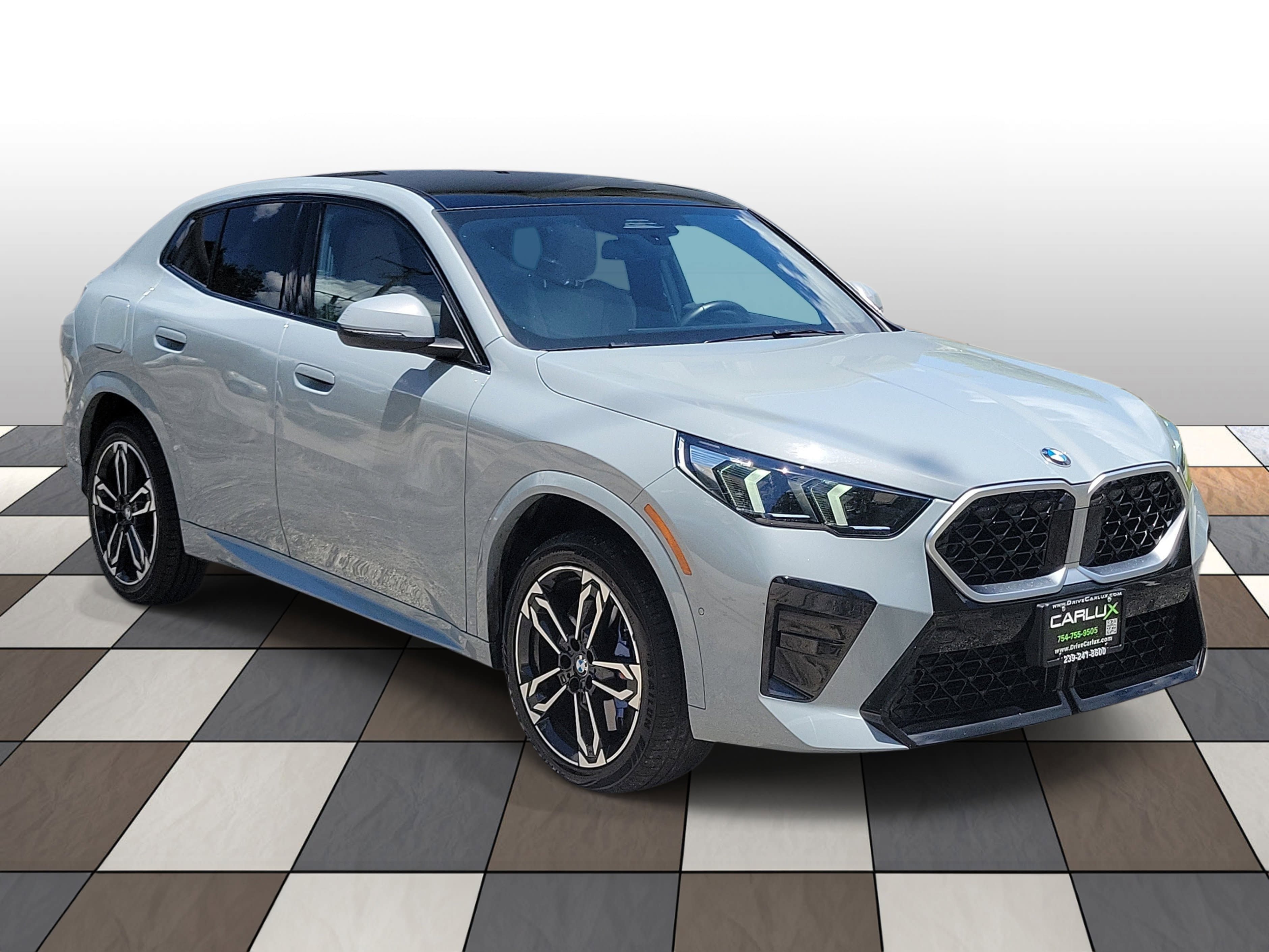 Used 2025 BMW X2 xDrive28i AWD/4WD image 32
