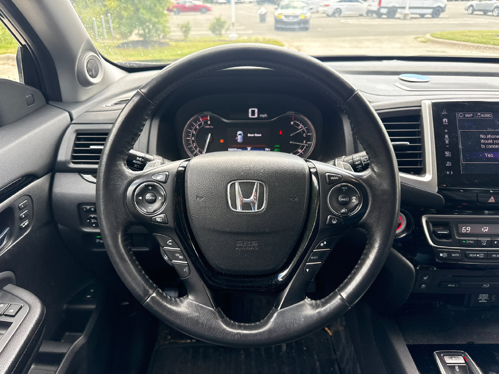 Used 2017 Honda Pilot Elite image 19