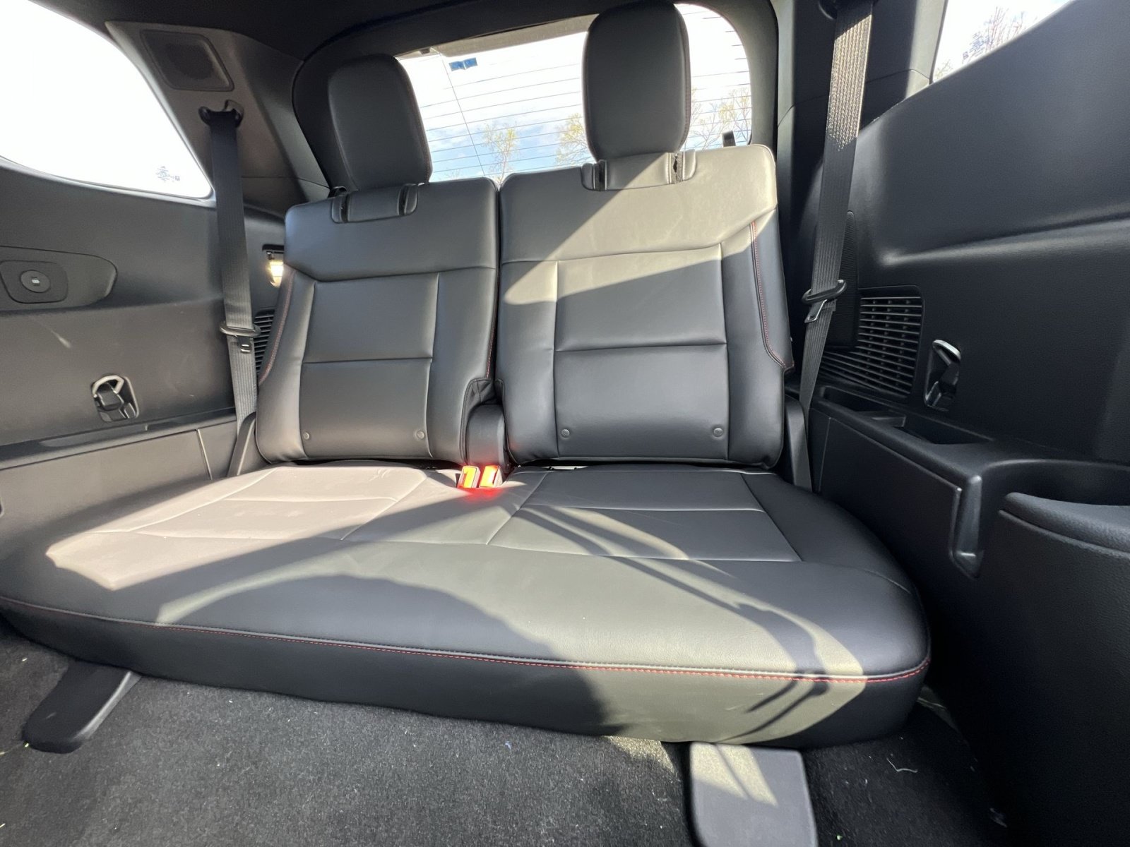 New 2026 Ford Explorer ST-Line w/ ST-Line Street Pack AWD/4WD image 64