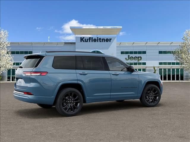 New 2026 Jeep Grand Cherokee L Limited AWD/4WD image 4