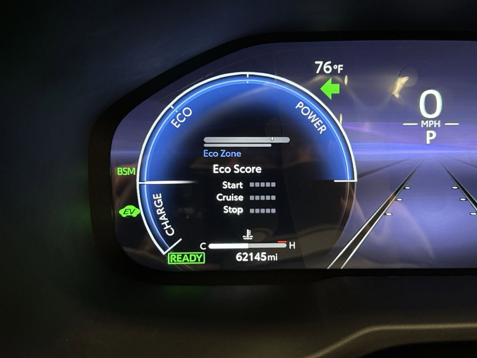 Used 2023 Toyota RAV4 XSE AWD/4WD image 18