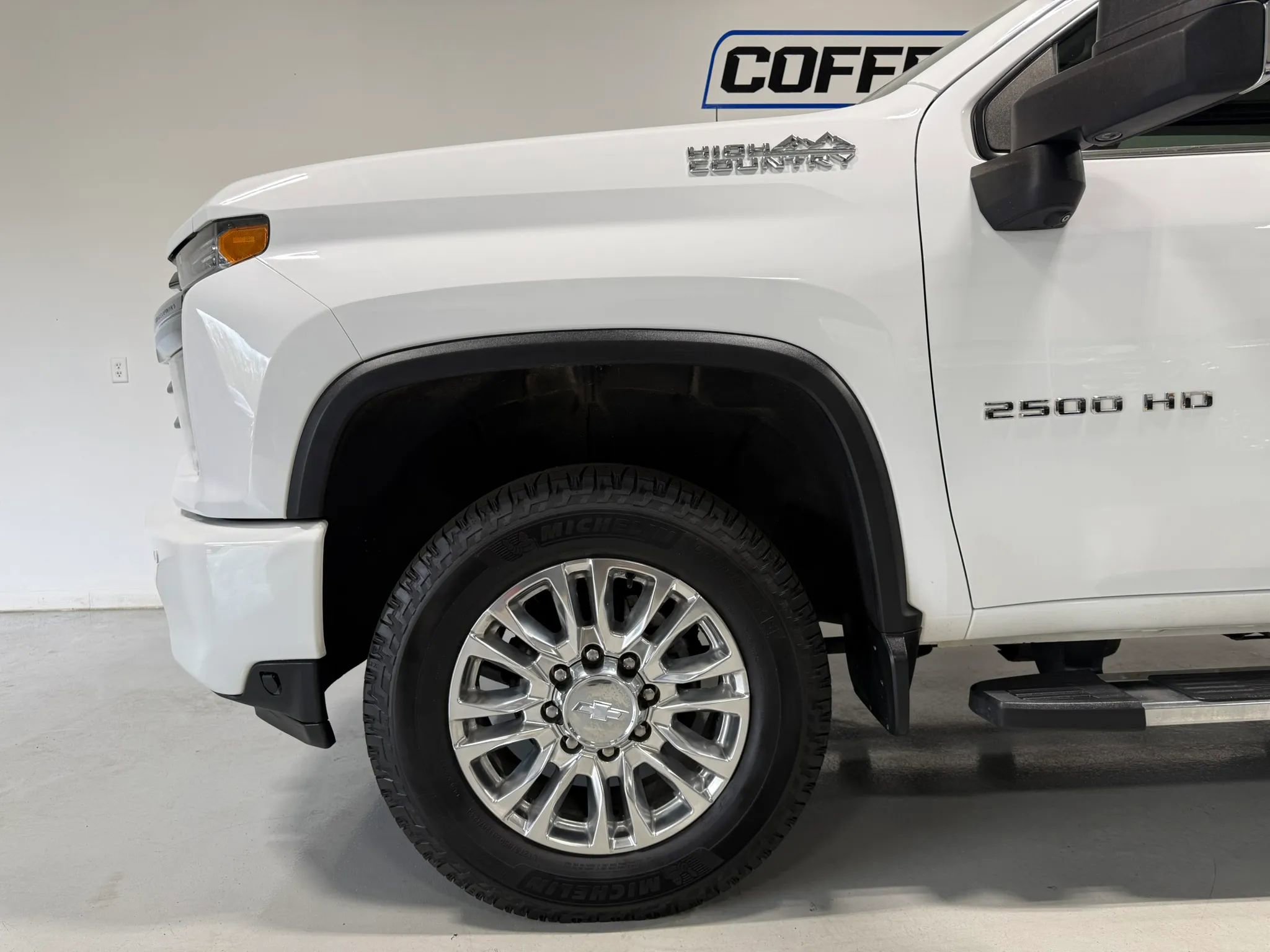 Used 2020 Chevrolet Silverado 2500 High Country AWD/4WD image 10