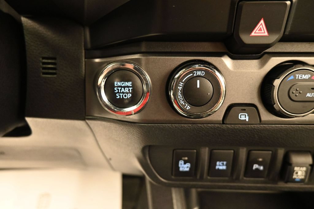 Used 2023 Toyota Tacoma TRD Sport w/ Advanced Technology Package AWD/4WD image 24