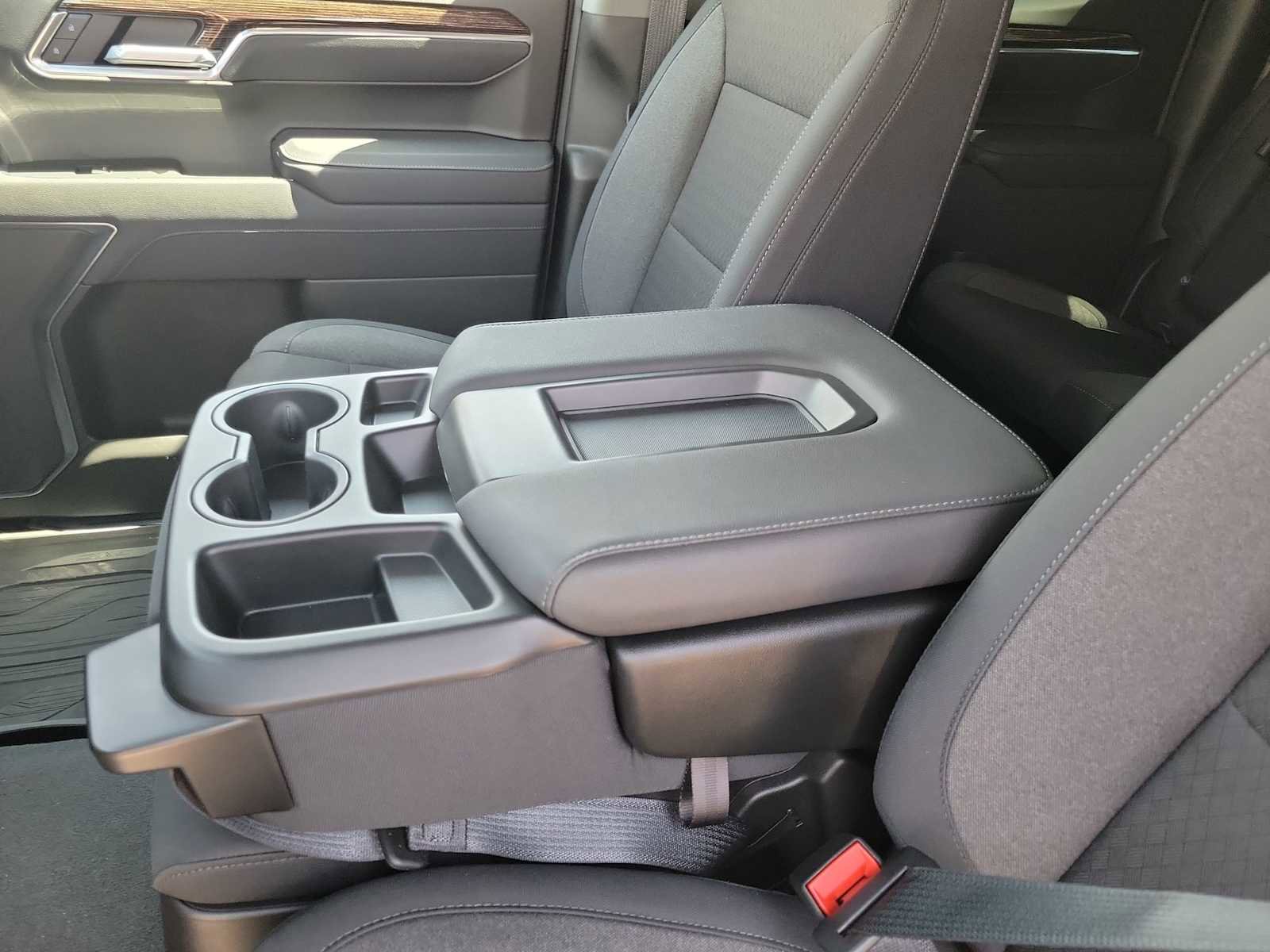 Used 2026 GMC Sierra 1500 Elevation image 21