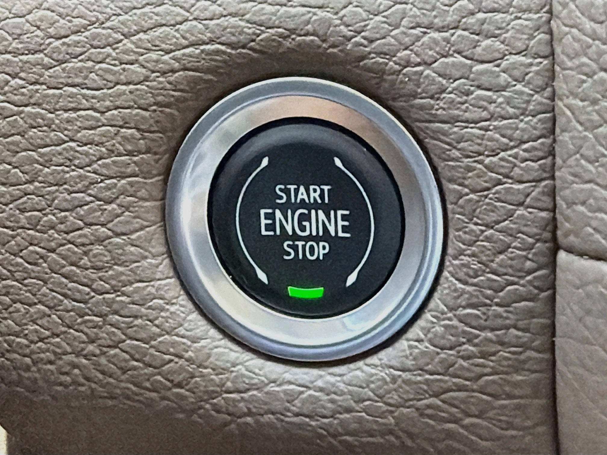 Used 2023 GMC Yukon Denali AWD/4WD image 39