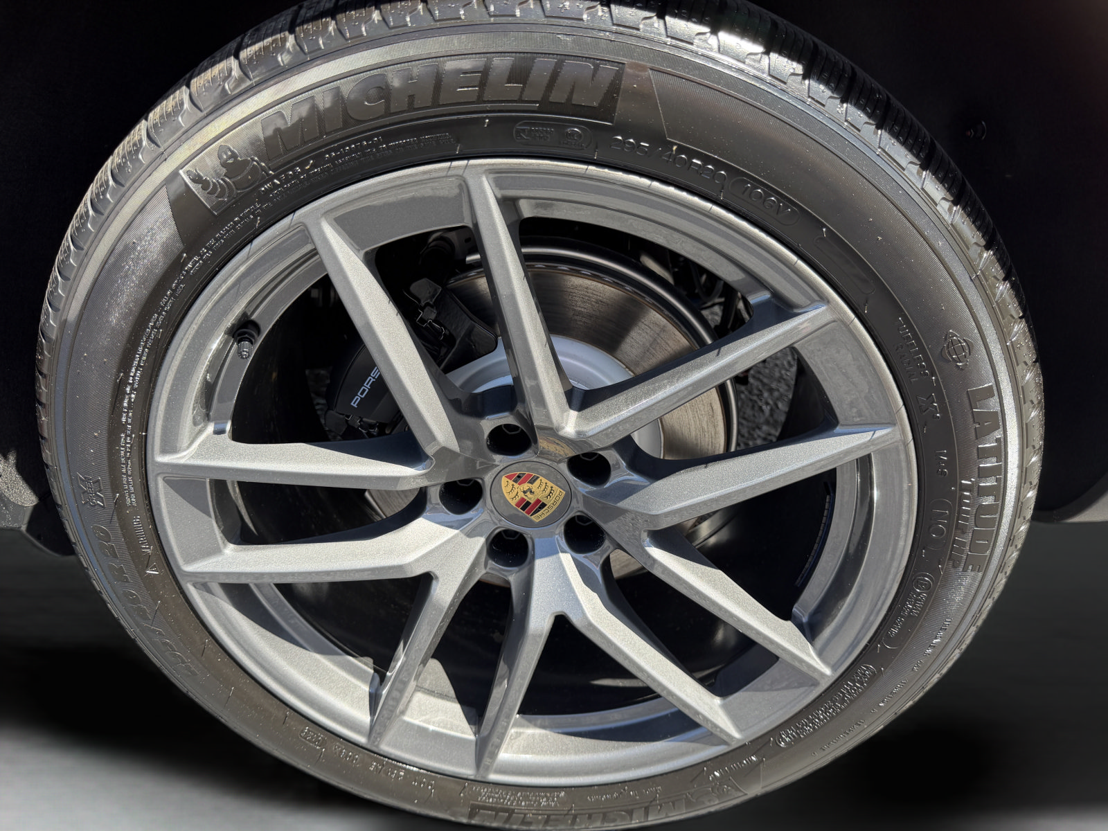 New 2026 Porsche Macan Turbo AWD/4WD image 8