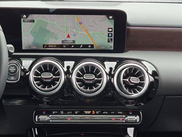 Used 2022 Mercedes-Benz A 220 4MATIC image 13