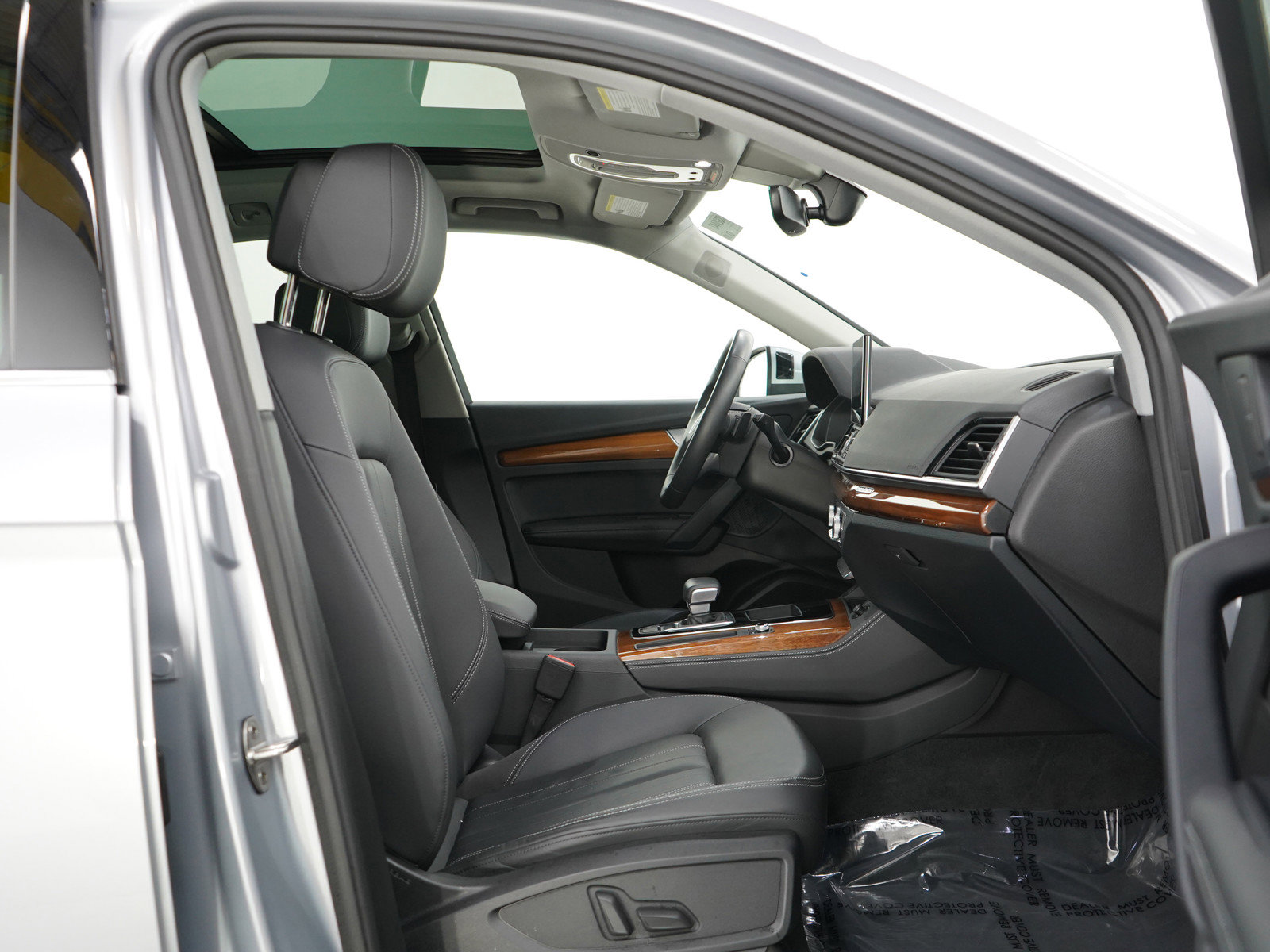 Used 2023 Audi Q5 2.0T Premium Plus w/ Premium Plus Package image 10