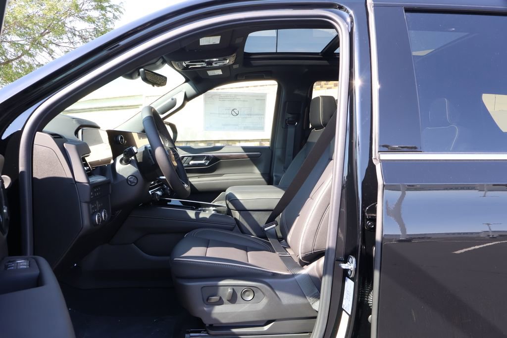 New 2026 Chevrolet Tahoe Premier AWD/4WD image 15