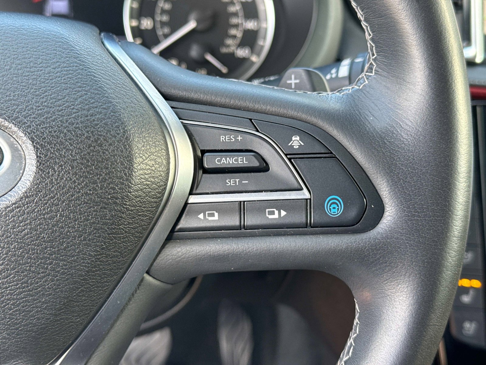 Used 2023 INFINITI QX55 Sensory w/ Lighting Package image 31