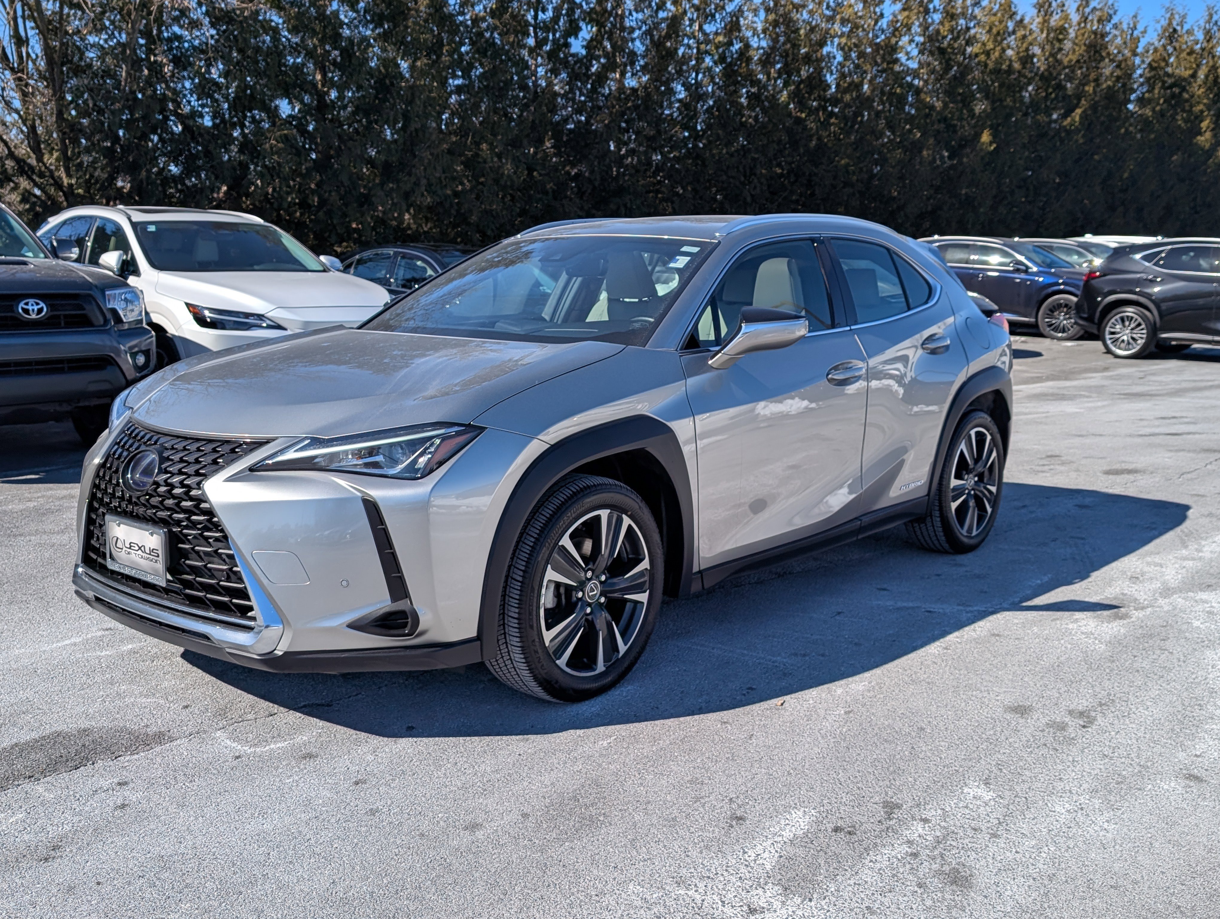 Used 2020 Lexus UX 250h w/ Premium Package image 7