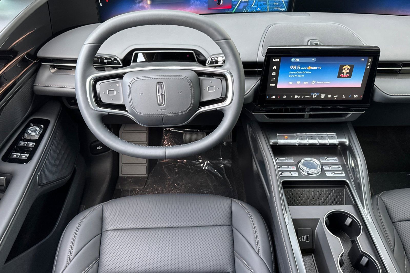 New 2026 Lincoln Nautilus Premier image 12