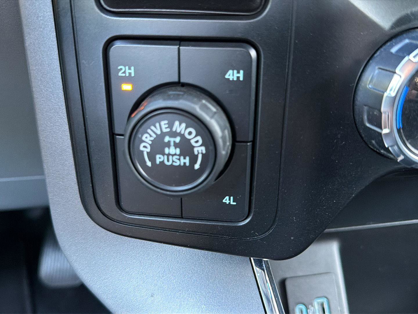 Used 2024 Ford F150 XLT w/ Mobile Office Package image 10
