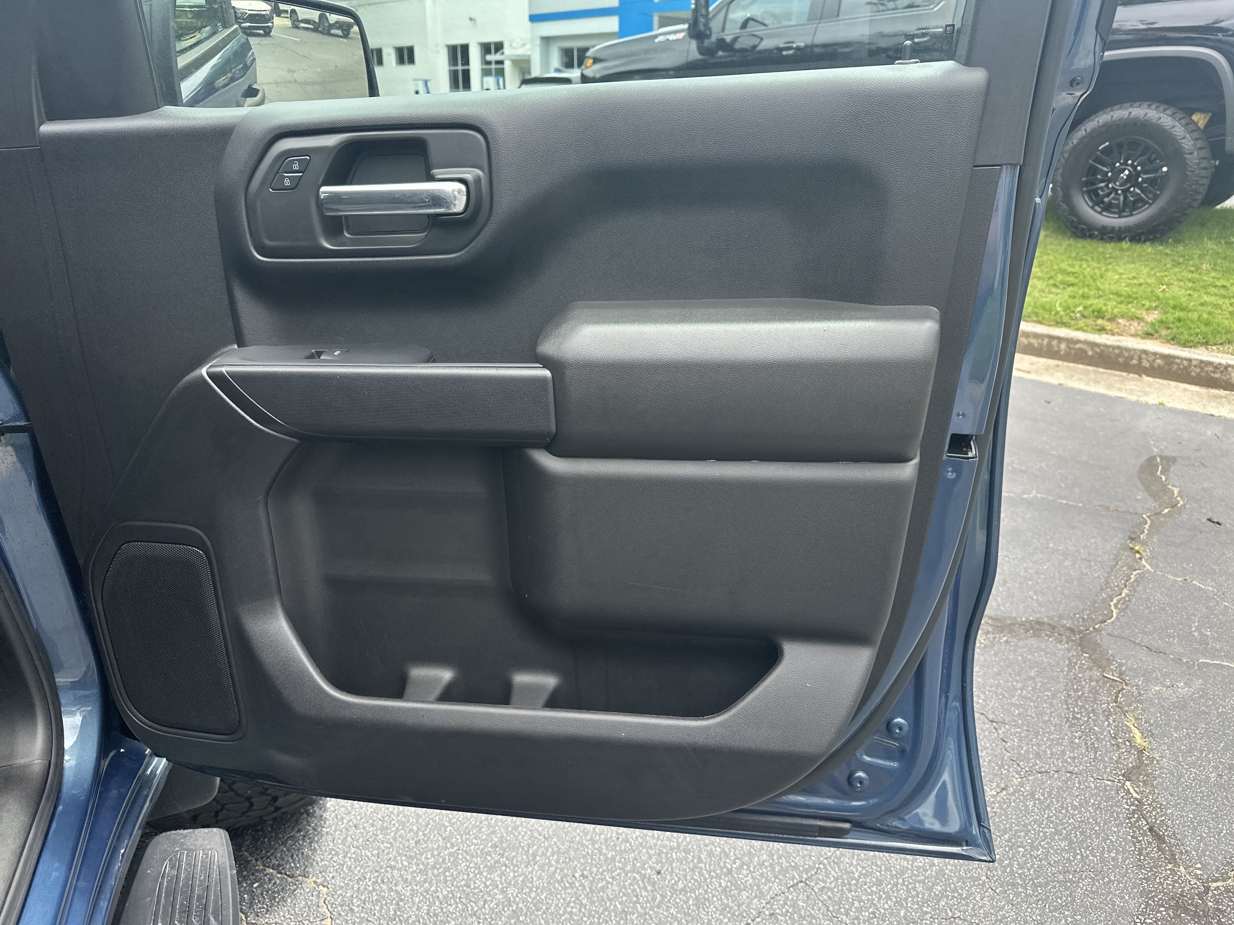 Used 2024 Chevrolet Silverado 1500 Custom RWD image 14