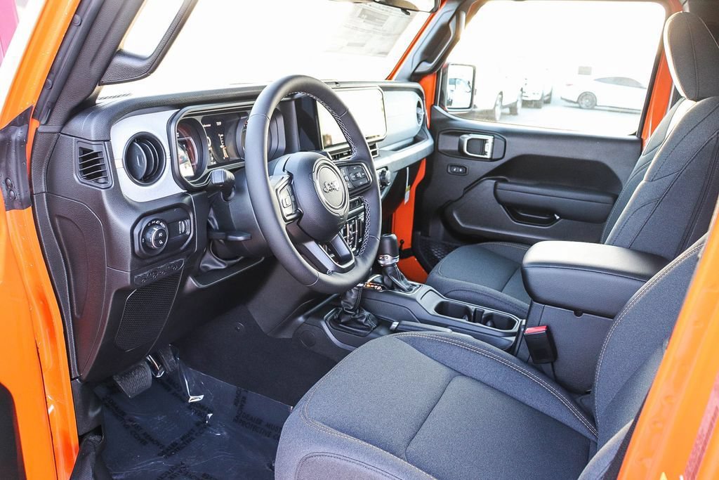New 2026 Jeep Gladiator Sport AWD/4WD image 24