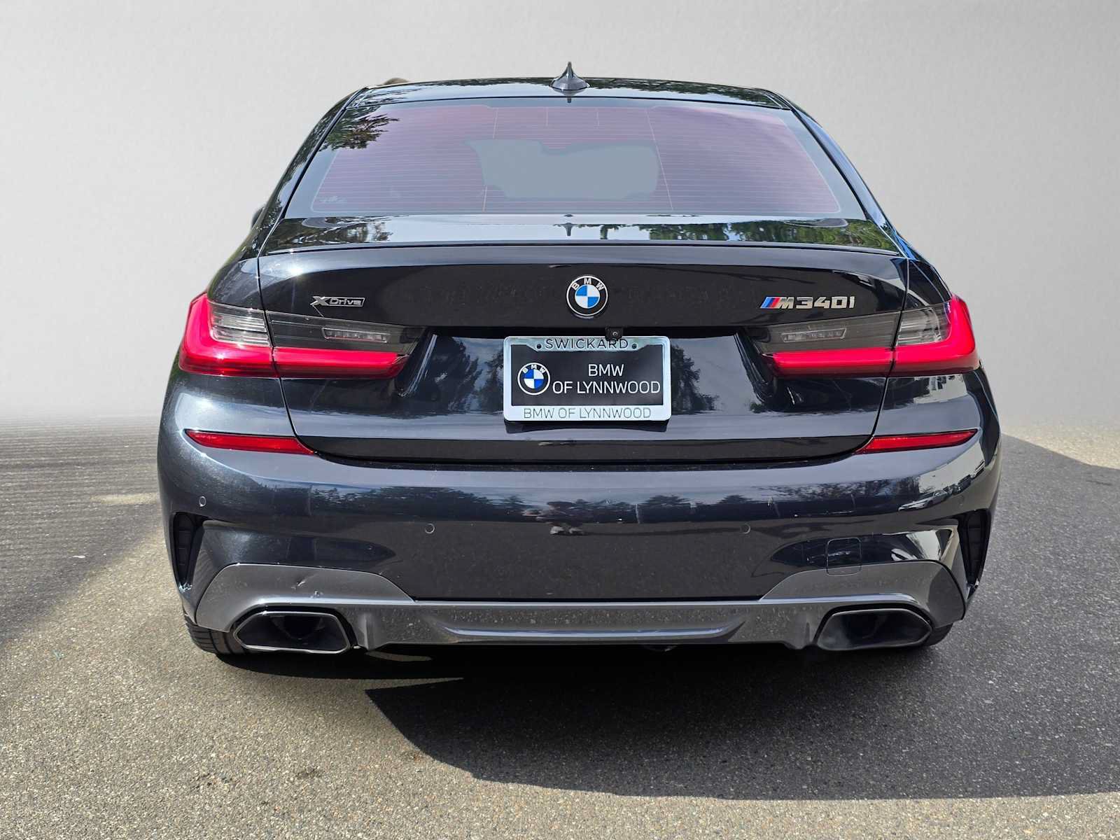Used 2021 BMW M340i xDrive w/ Premium Package AWD/4WD image 4