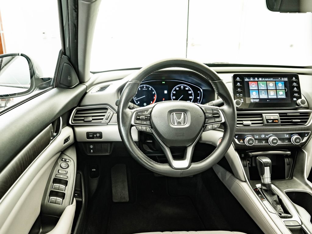 Used 2018 Honda Accord EX-L image 32