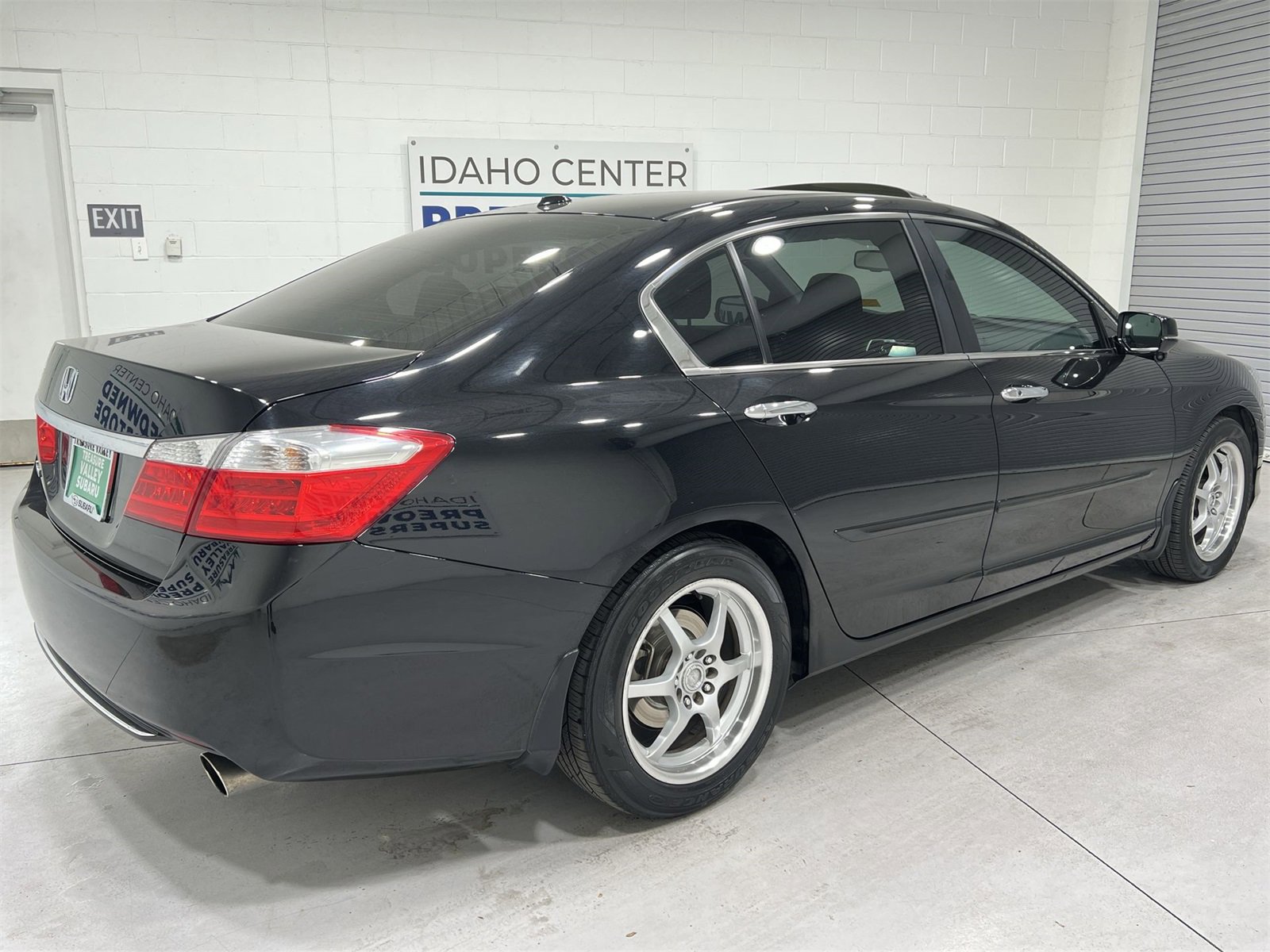 Used 2015 Honda Accord EX-L image 8
