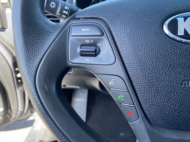 Used 2016 Kia Forte LX FWD image 27