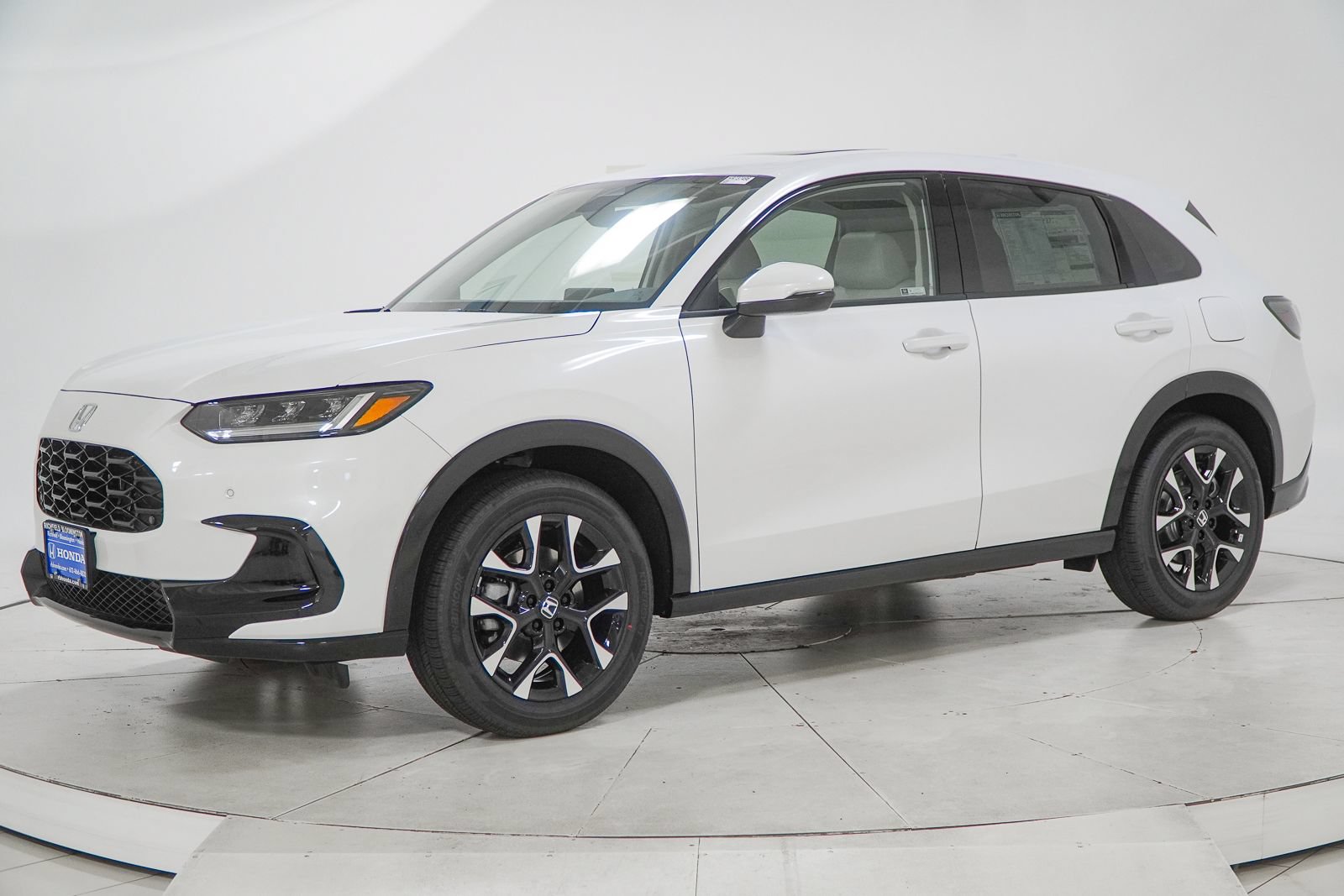 New 2027 Honda HR-V EX-L image 4