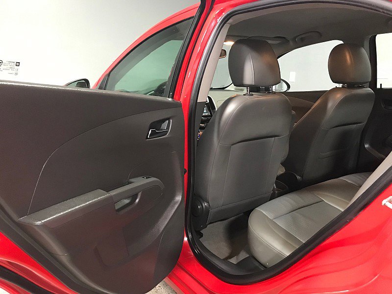 Used 2017 Chevrolet Sonic Premier image 18