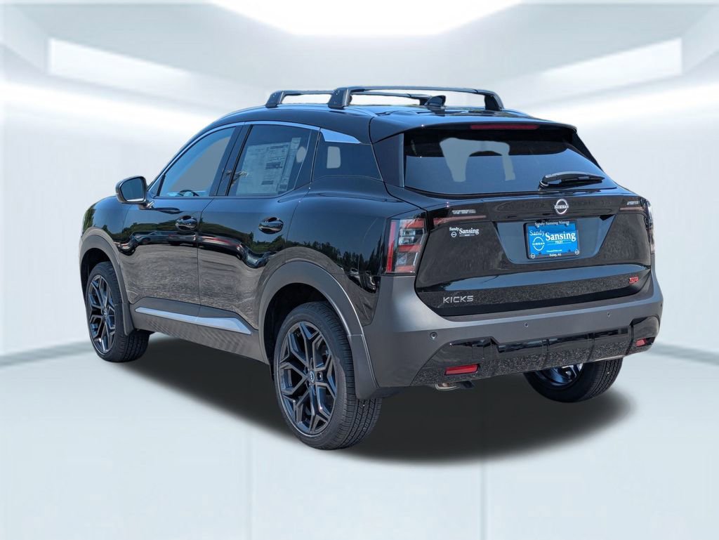 New 2026 Nissan Kicks SR w/ Illumination Package image 4