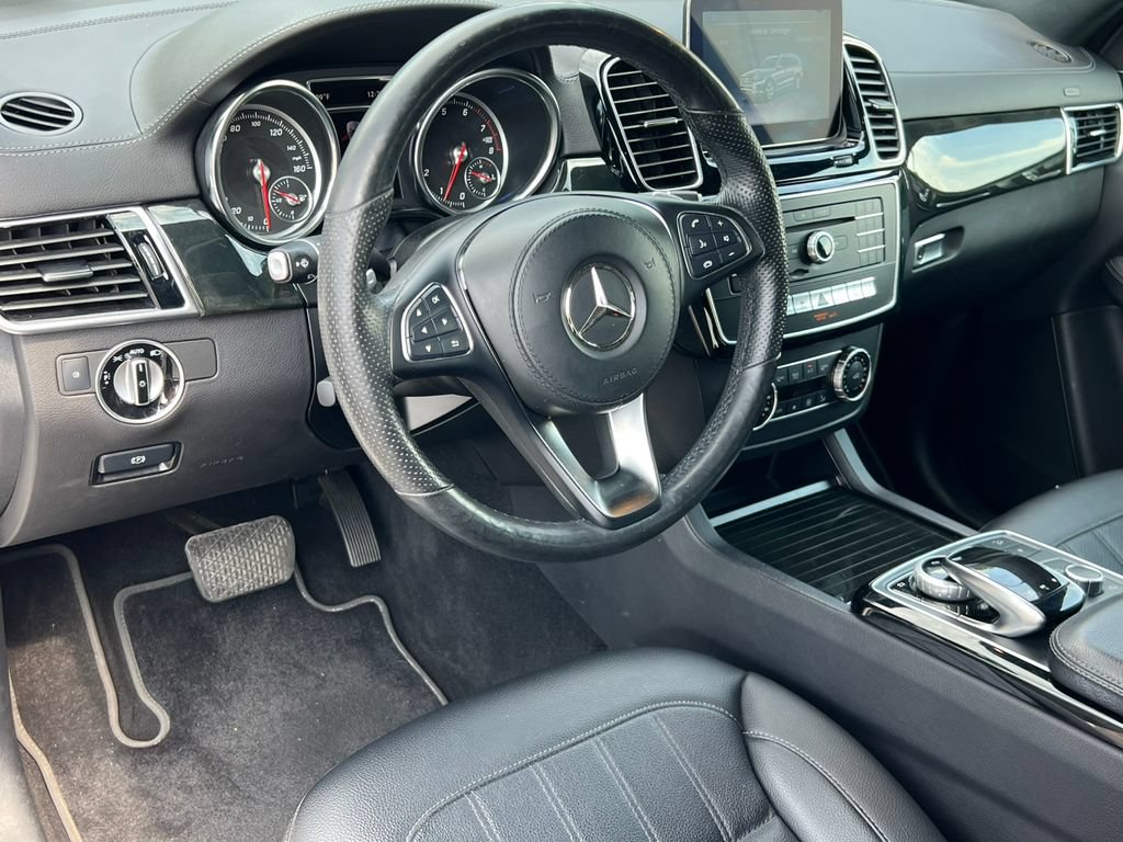 Used 2019 Mercedes-Benz GLS 450 4MATIC image 20