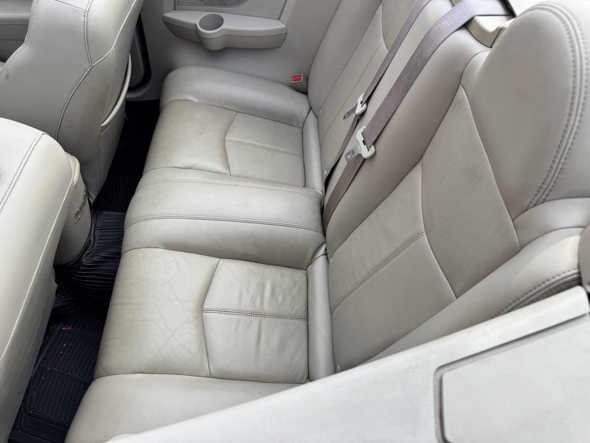 Used 2013 Chrysler 200 Limited FWD image 33