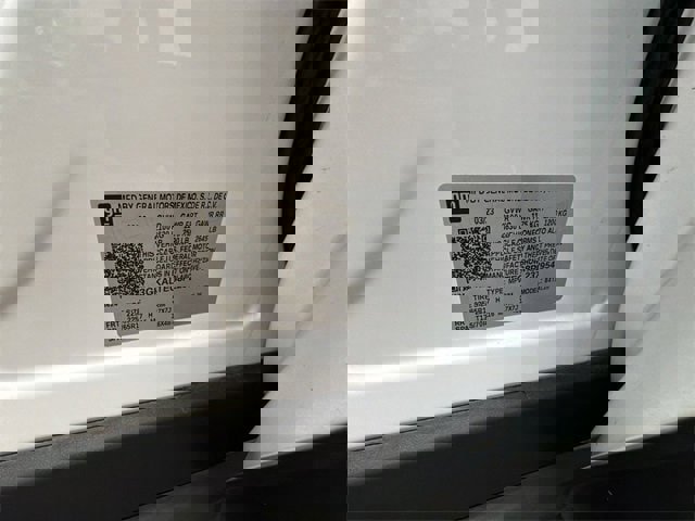 Used 2023 GMC Terrain SLE w/ Driver Convenience Package image 62