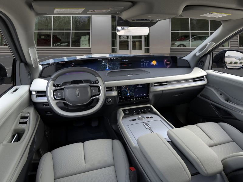 New 2025 Lincoln Navigator L Reserve image 9