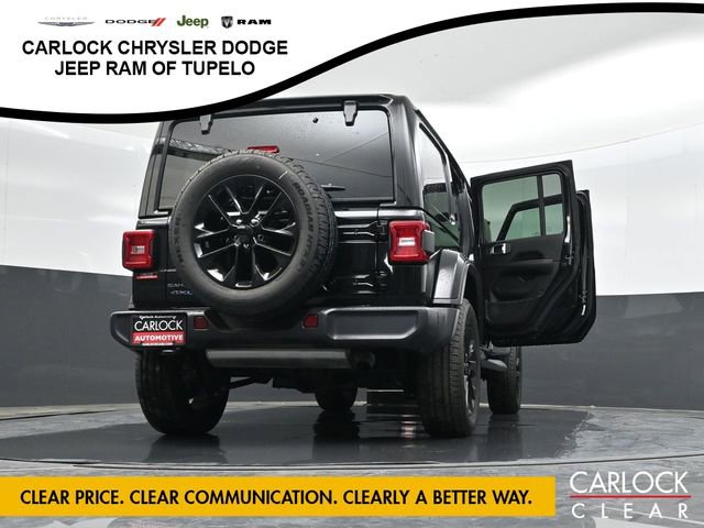 Used 2025 Jeep Wrangler Unlimited Sahara AWD/4WD image 37