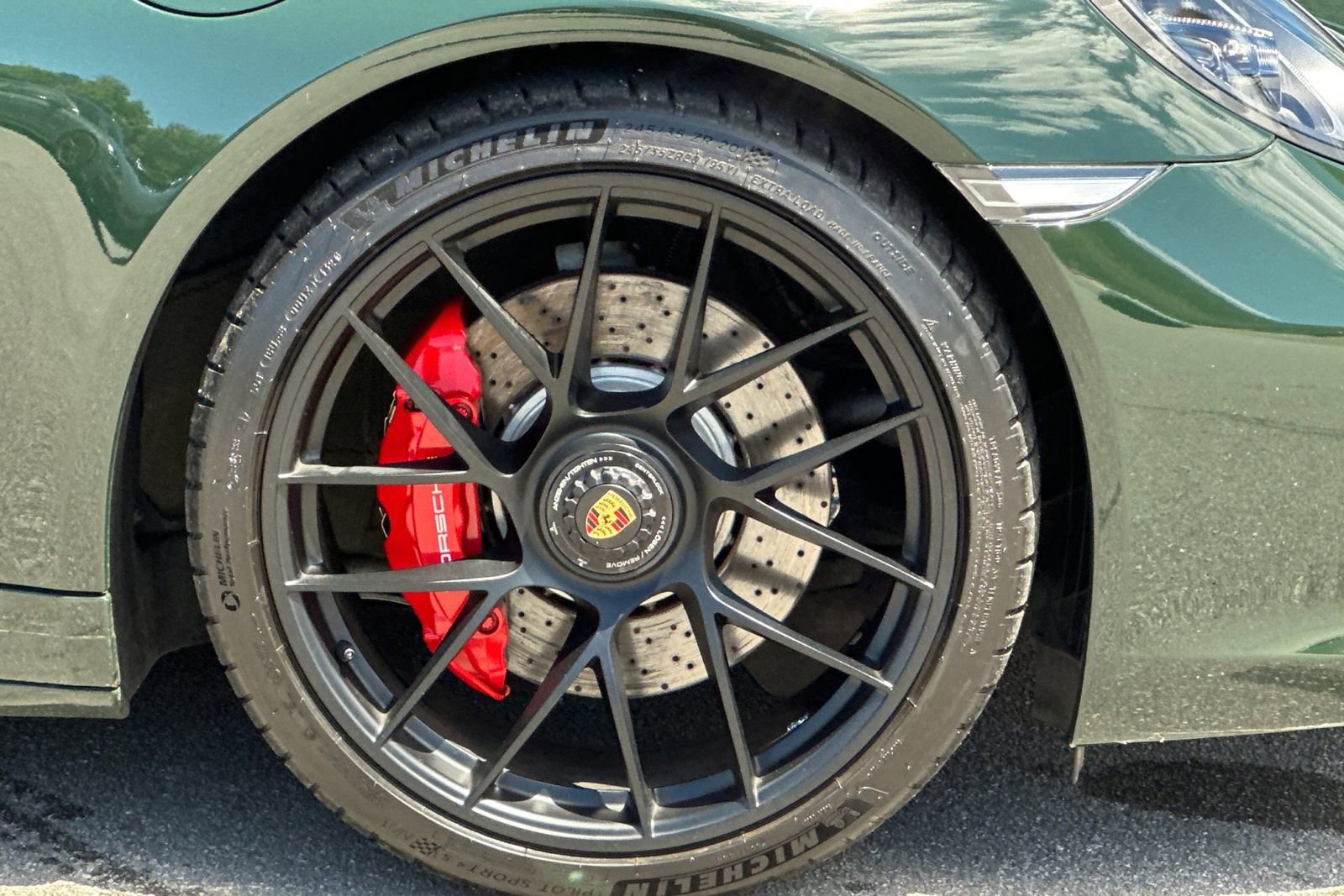 Certified 2019 Porsche 911 Targa 4 GTS AWD/4WD image 42