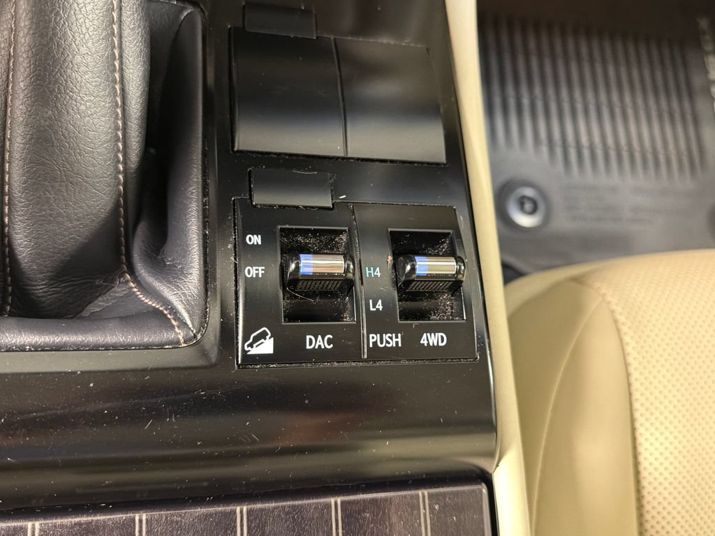 Used 2021 Lexus GX 460 Premium AWD/4WD image 41