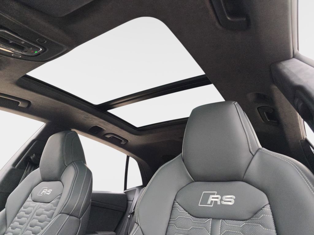 New 2026 Audi RS Q8 performance image 30