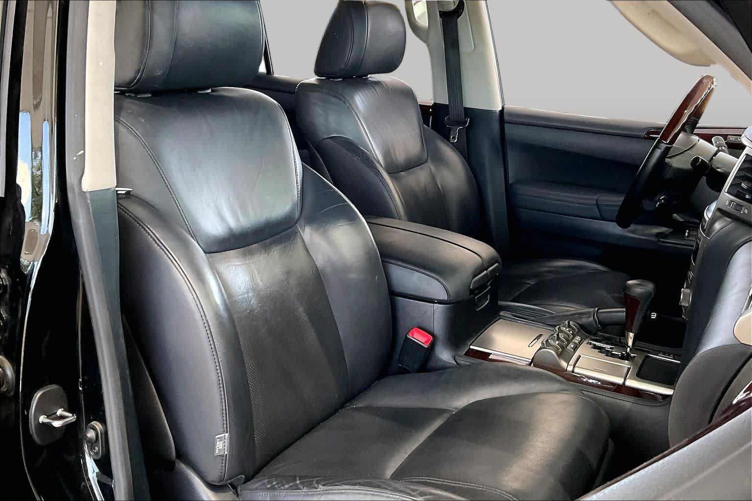 Used 2015 Lexus LX 570 4WD image 9