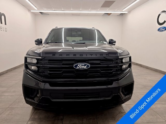 New 2027 Ford Expedition Max Platinum w/ Stealth Appearance Package AWD/4WD image 7