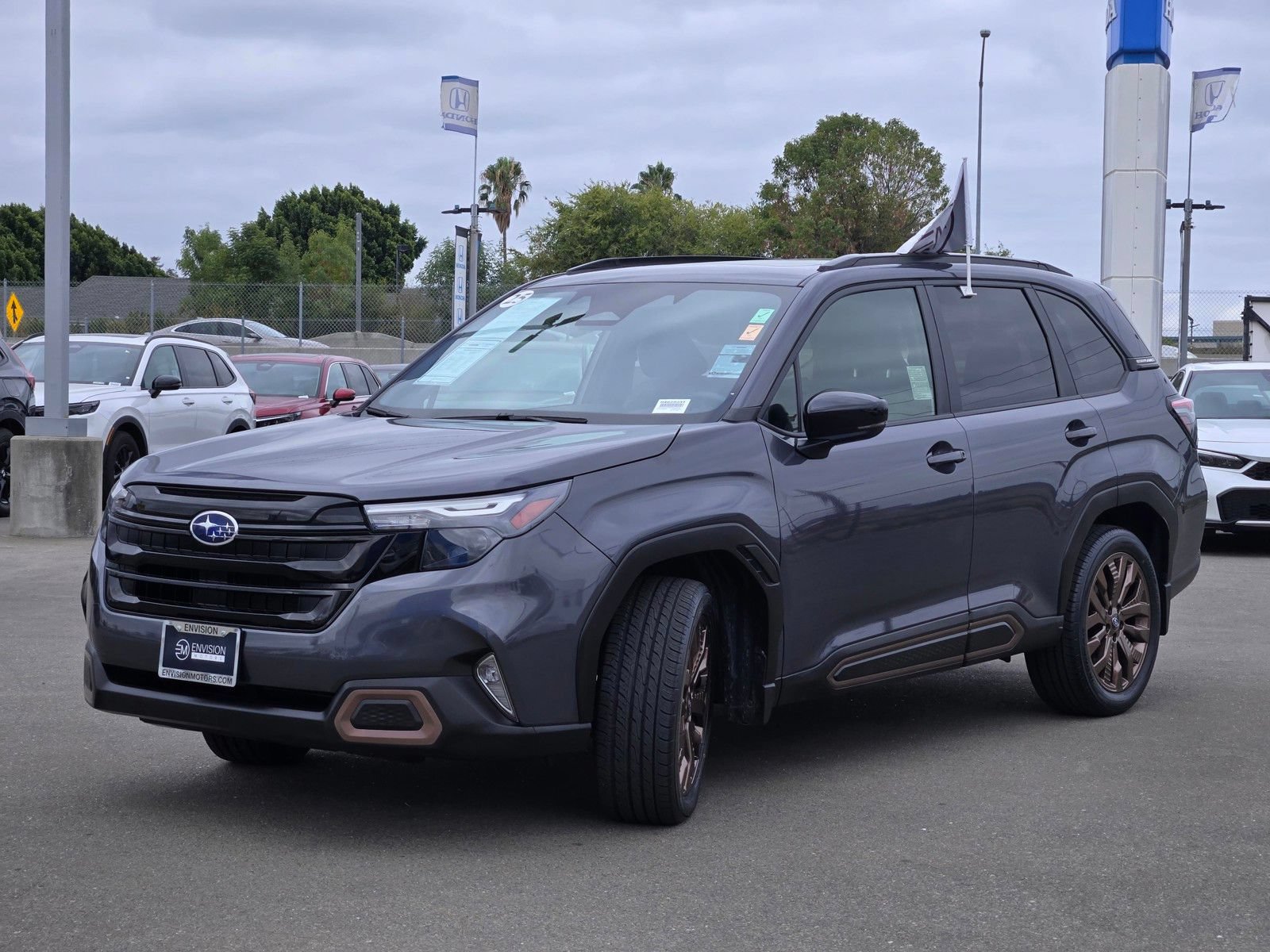Used 2025 Subaru Forester Sport w/ Popular Package #1 AWD/4WD image 3