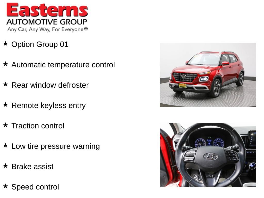 Used 2022 Hyundai Venue Limited image 11