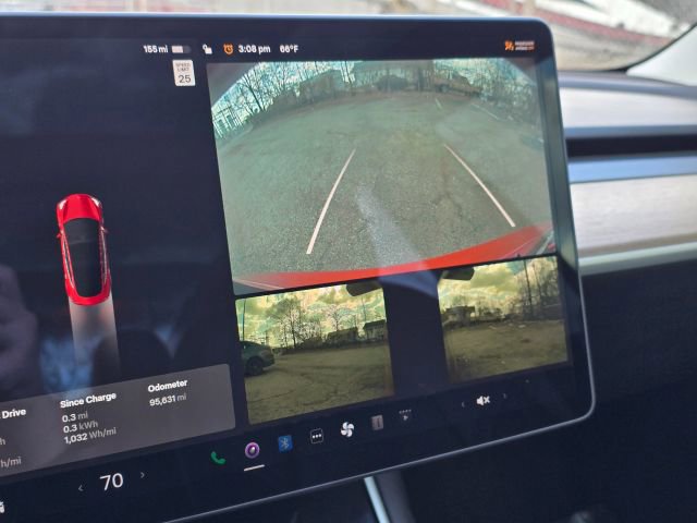 Used 2018 Tesla Model 3 image 25