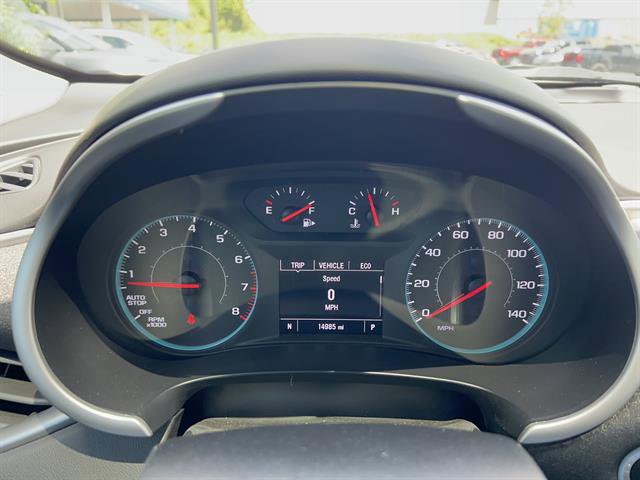 Used 2022 Chevrolet Malibu LT FWD image 18