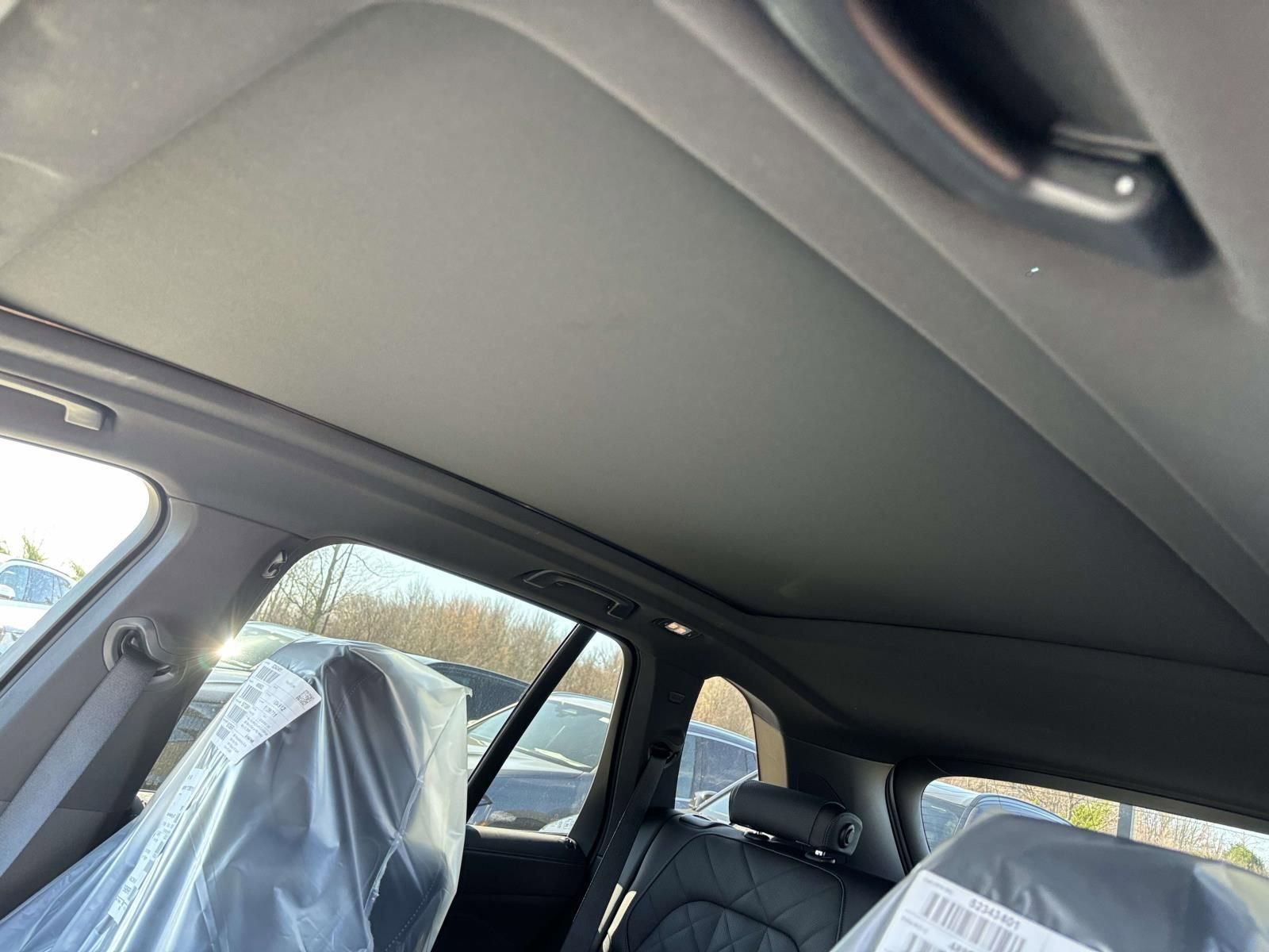 New 2026 BMW X5 xDrive50e image 18