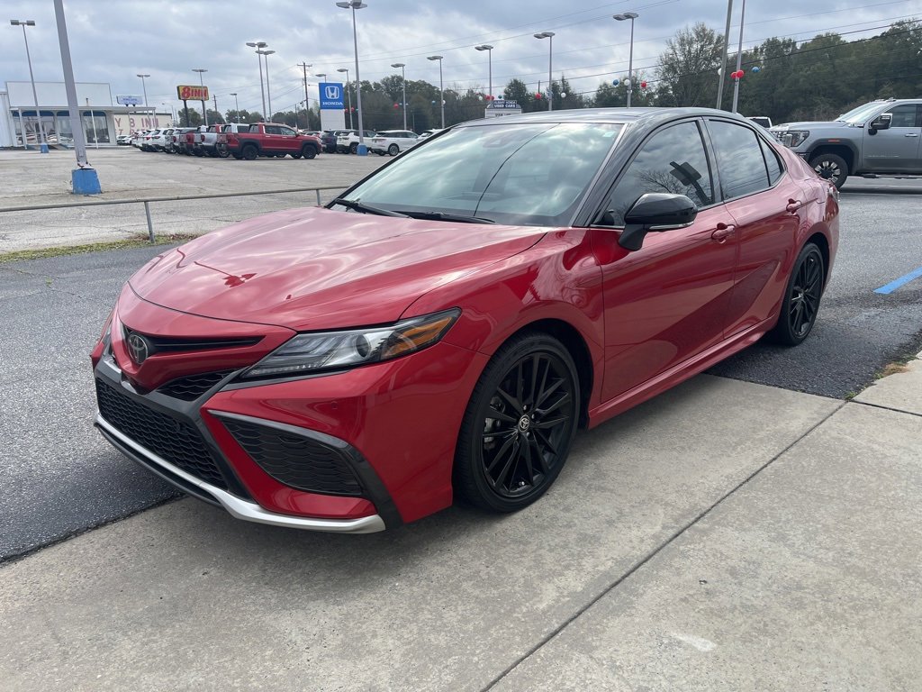 Used 2023 Toyota Camry XSE w/ Navigation Package image 2