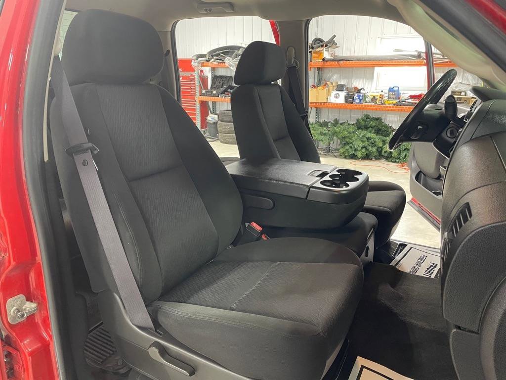 Used 2011 Chevrolet Silverado 1500 LT w/ All-Star Edition AWD/4WD image 21